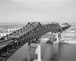The Pulaski Skyway, which appeared in two of the greatest shows from radio's golden age: "War of the Worlds" and "The Hitch-Hiker" (courtesy Wikimedia Commons)